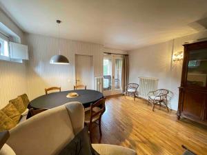 Appartamento sulle piste Apartment on the slopes