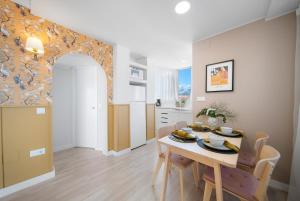 Cozy and Stylish Sea View Apartment, Beach 150m