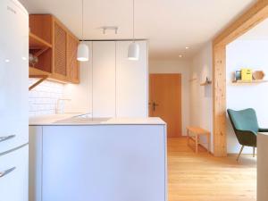 VOM REITER, Ferienwohnung am Bauernhof mit Bergblick und privater Infrarotkabine, Inkl Sommercard und Spielplatz