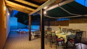 Casa Aneri by Villas Guide