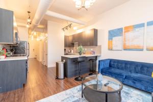 Modern 3BR Smoke Ok Near McCormick & Soldier Field