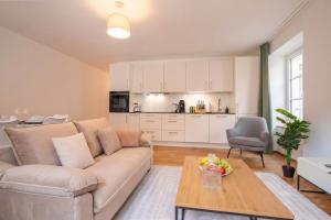 Modern Apartment in Central Basel near Rhine - Special TOP LUX 12 Apartment, up to 2 guests