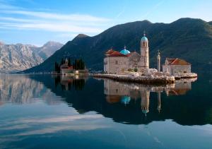 4 star talu Holiday Home Stone House Perast Montenegro