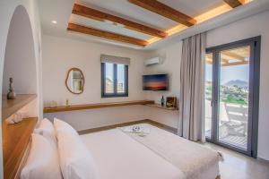 Kastel - Your Milos Hideaway
