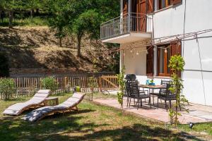 Villa Valle 14 with pool and views of the hills