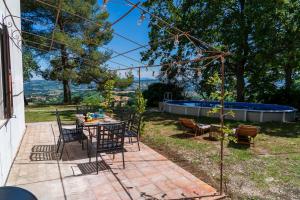 Villa Valle 14 with pool and views of the hills