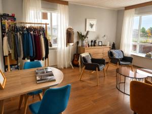 Grindavik Guesthouse self check in & out
