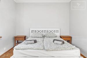 2BR in Kadriorg Sauna Balcony Free parking