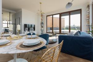 Royal Garden Residence in Wilanow by Noclegi Renters