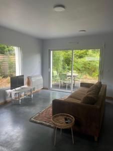Forest Garden Retreat with Pool near the Beach