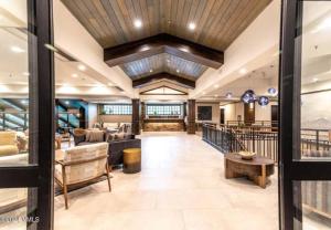 Park Plaza Condo W Resort Amenities