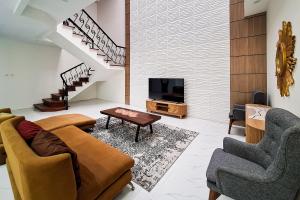 Urbanview Omah Obah Antapani Bandung