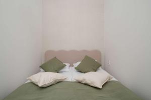 Przytulny Apartament z Balkonem by Noclegi Renters