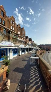 Royal Temple Yacht Club