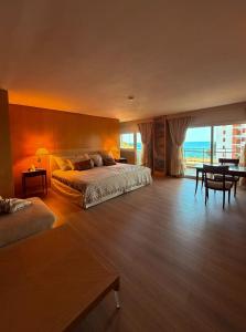 Luxury apartment with ocean views