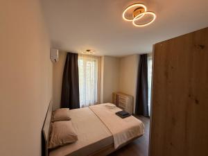 Modern Apartment near Metro & NBU