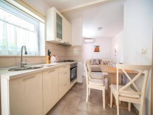 Studio in Vodice near Male Vrulje Beach