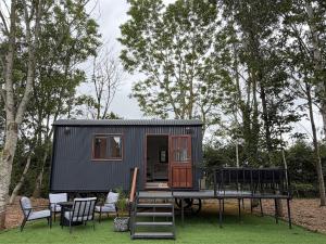 Family & Group Luxury Private Hut Retreat Sleeps 8
