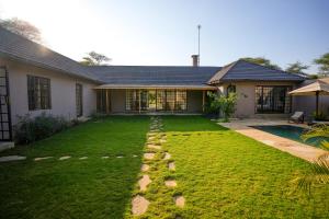 Kili Villa Lodge
