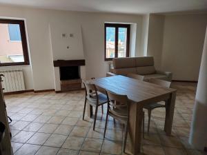 Miri house San Felice Del Benaco Portese