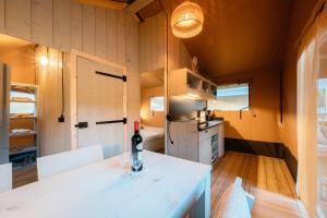 Safari Lodges Premium