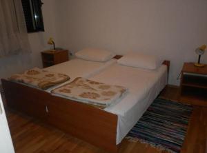Apartments Srima