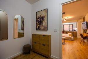 Designer Studio by Blvd 47B5 - Free Parking
