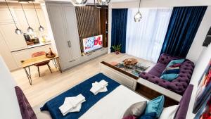 Briana Luxury Panoramic View