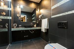 Deluxe Twin Room room in Hotel Crystal Light