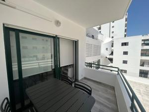 Quarteira Avenida Praia with Parking, 3 Min from Beach