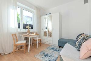 Comfortable Pet-Friendly Studio with a Desk by Noclegi Renters