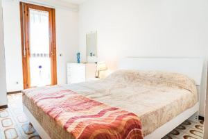 Beautiful and well-equipped flat for four