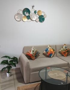 Oshana Stays,Fully furnished Studio Apartment with Pool,Sauna,Siolim, Goa