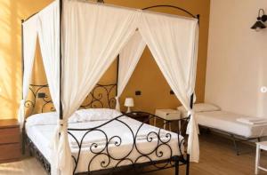 Calabernardo Suites