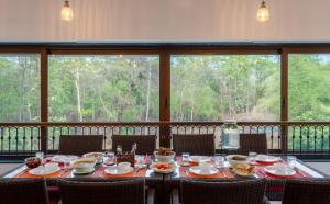 SaffronStays Vedika Heritage Family Suite