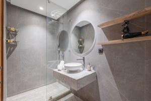 Central Family Apartement , Terrace, Parking, Clim