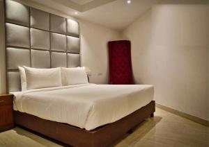 The Chapter Hotel 001 Opposite Fortis Vasant Kunj