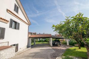 Prostorni in udobni apartmaji Izola SL - Spacious & Comfortable Apartments Izola SL