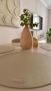 Cashmere Carlsbad Apartment