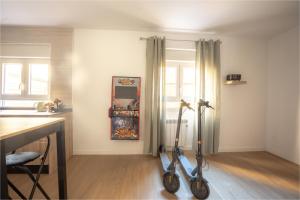 NUEVO Parking, Maquina Arcade, Netflix y Wifi