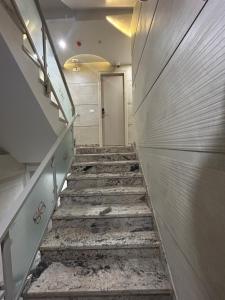 Grand Tree Hotel Shree Guru