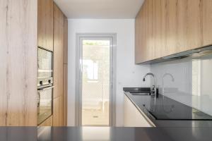 Stupa Hills 1A - Sea View New Amazing Apartment