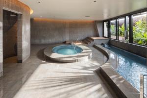 South Gate Hotel Okinawa Naha Tomari Port - Direct Access to Tomarin