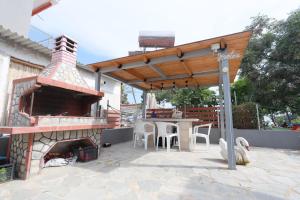 Look to the sea Nea Karvali 5