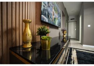 The Black Pearl by Blvd 62B2 - Free Parking