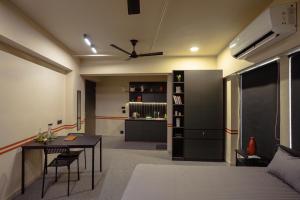 FLH Residences, Ambawadi