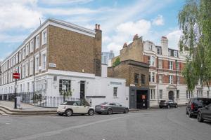 Modern Westminster House near Pimlico Station