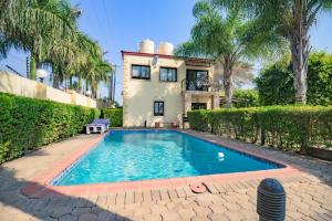 2BR Apartment Pool, Gym & backup power, Kabulonga