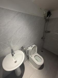 ARC TOWER 1 Condominium 22