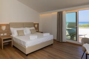 Modica Beach Resort